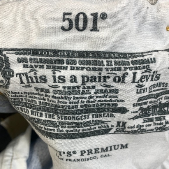 Levis Jeans Womens 25 Blue Pants 501 Button Fly Light Destroyed American Denim - Picture 11 of 16